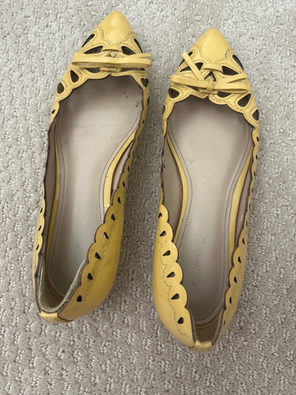 Women’s vintage patent leather ballet flats